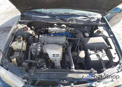 1998 Toyota Camry Le из США, поврежденный, VIN 4T1BG22K9WU363473